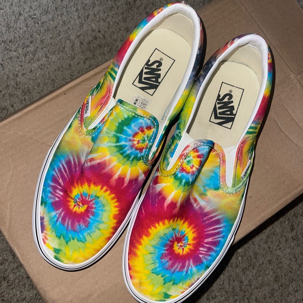 Vans Women’s  Tie-Dye Slip-On Shoes